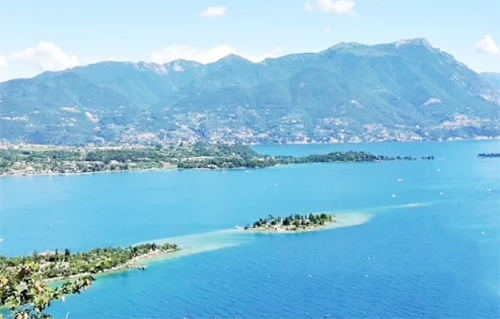 spiaggia di rocca manerba brescia